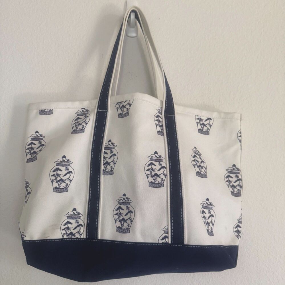 Crab & Cleek Ginger Jar Boat Tote Cotton Canvas Bag Large Navy White Zip Pocket